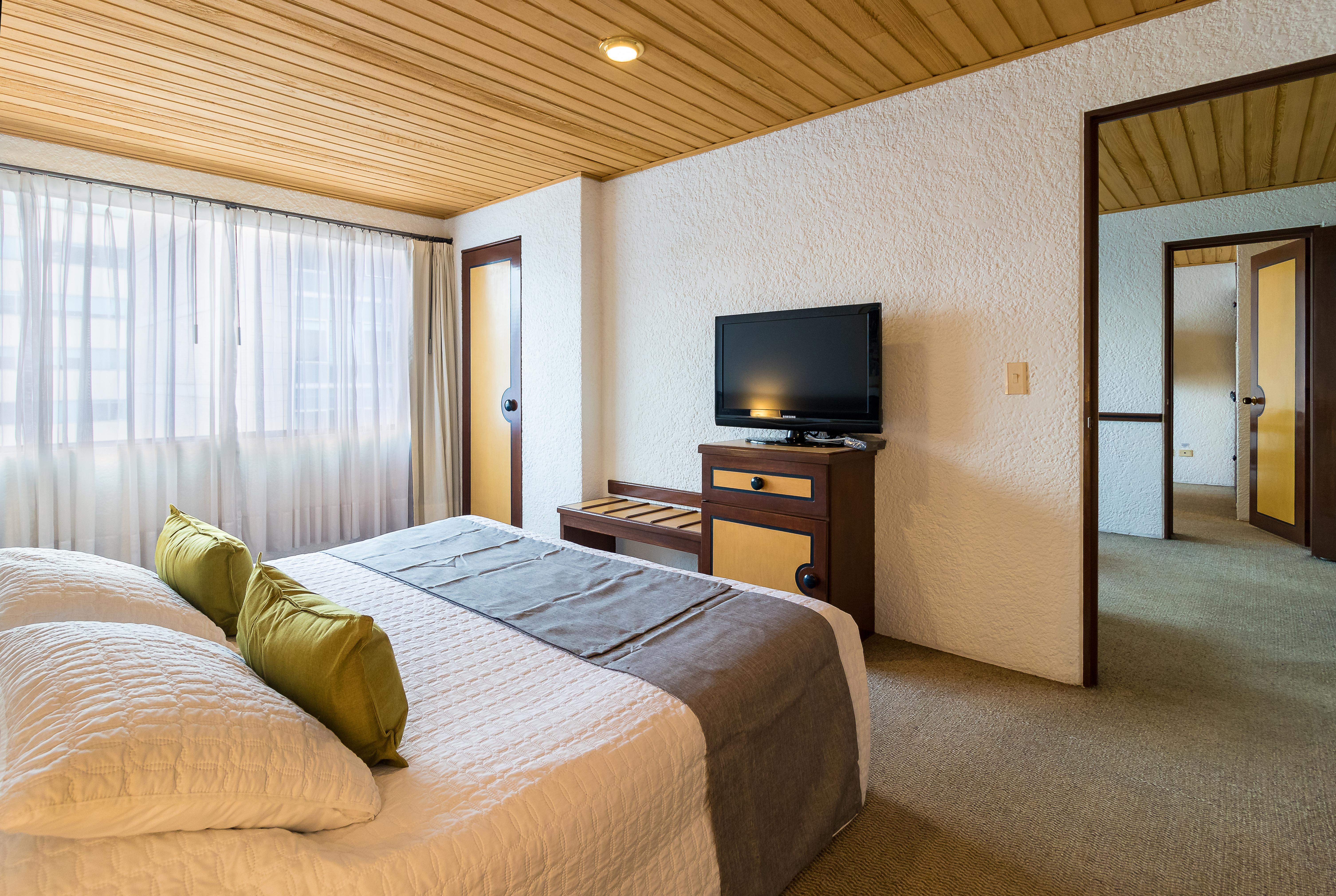 Hotel Suites Real 97 Bogota Exterior photo